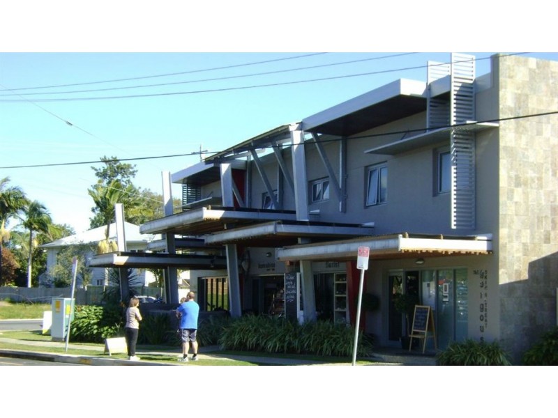 2/68 Stevens St, Southport QLD 4215