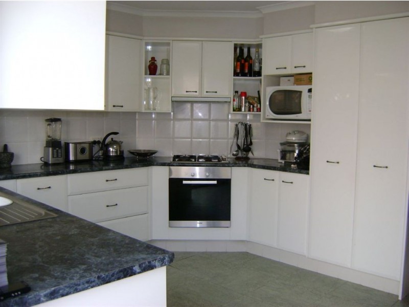 12 Coolibah St, Southport QLD 4215