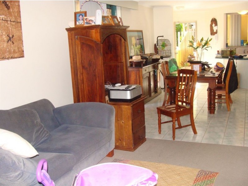 4/124 Queen Street, Southport QLD 4215