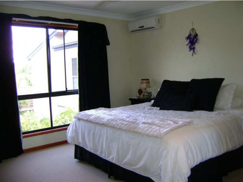 2/68 Stevens St, Southport QLD 4215