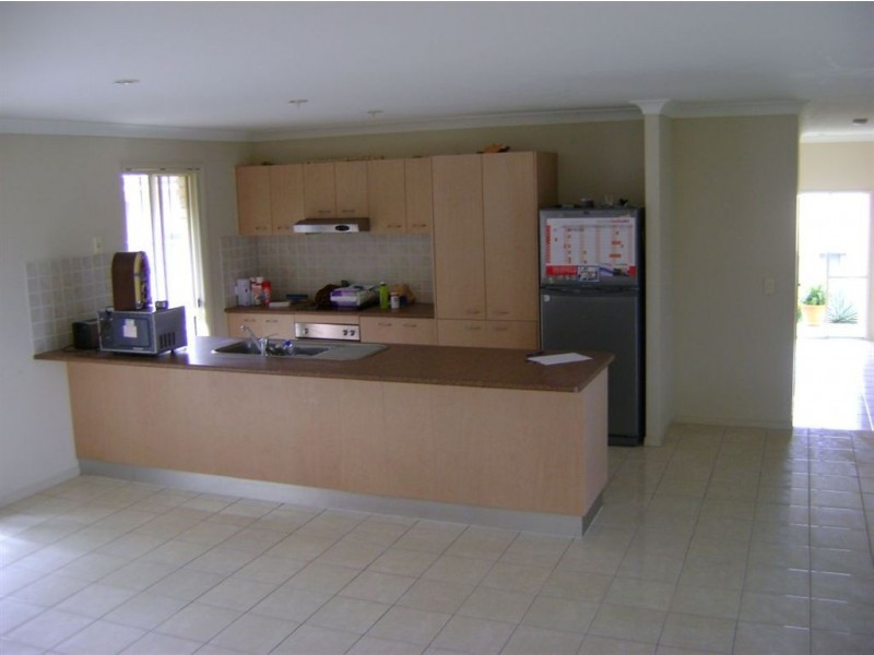 4 Silver Sedge Way, Upper Coomera QLD 4209