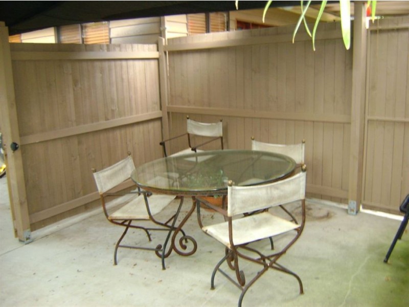 19a Second Avenue, Labrador QLD 4215