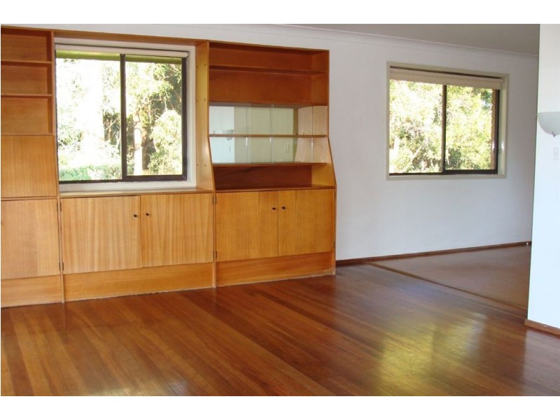 4 Blake St, Southport QLD 4215