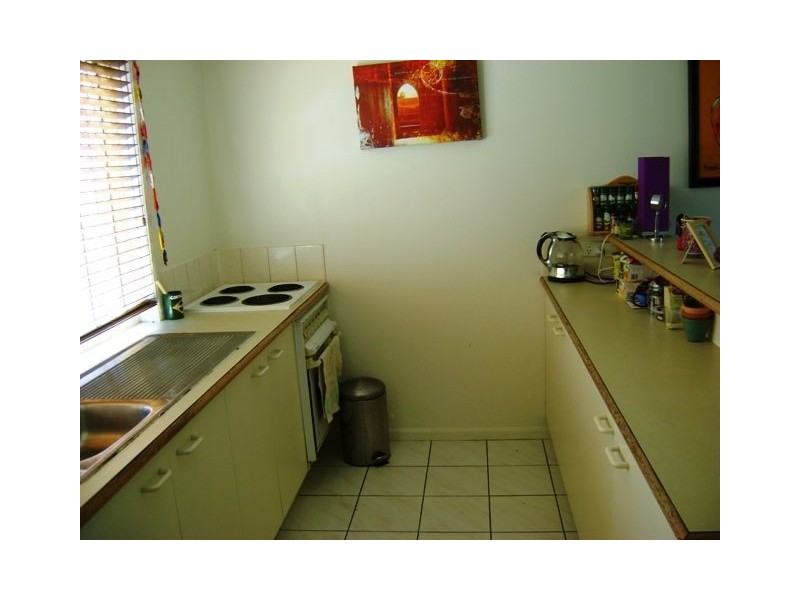 32/50 St Kevins Ave, Benowa QLD 4217