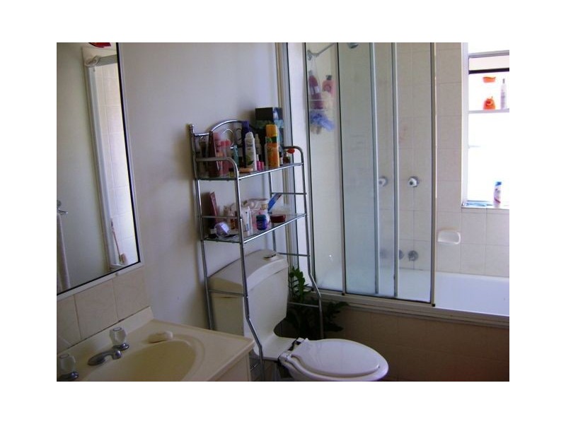 32/50 St Kevins Ave, Benowa QLD 4217