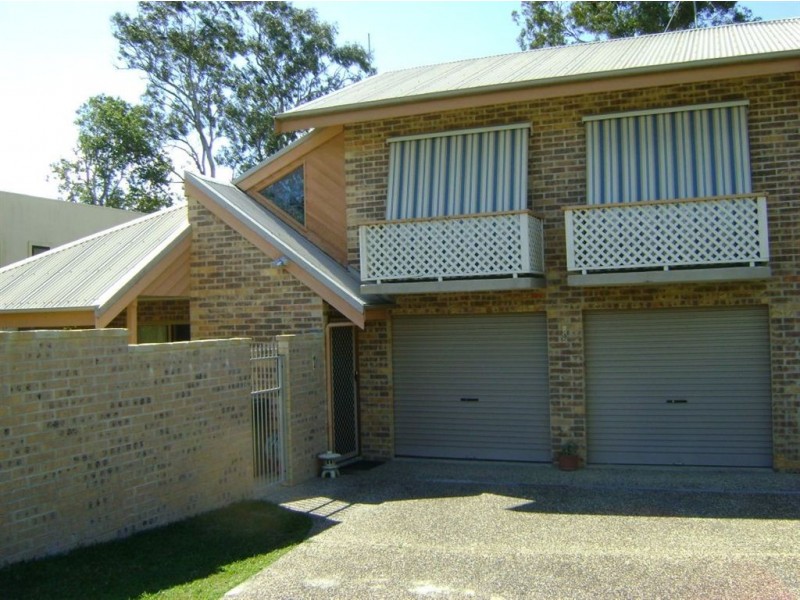 2/9 College Avenue, Southport QLD 4215