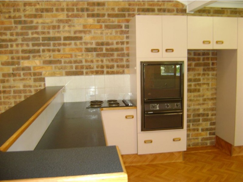 2/9 College Avenue, Southport QLD 4215