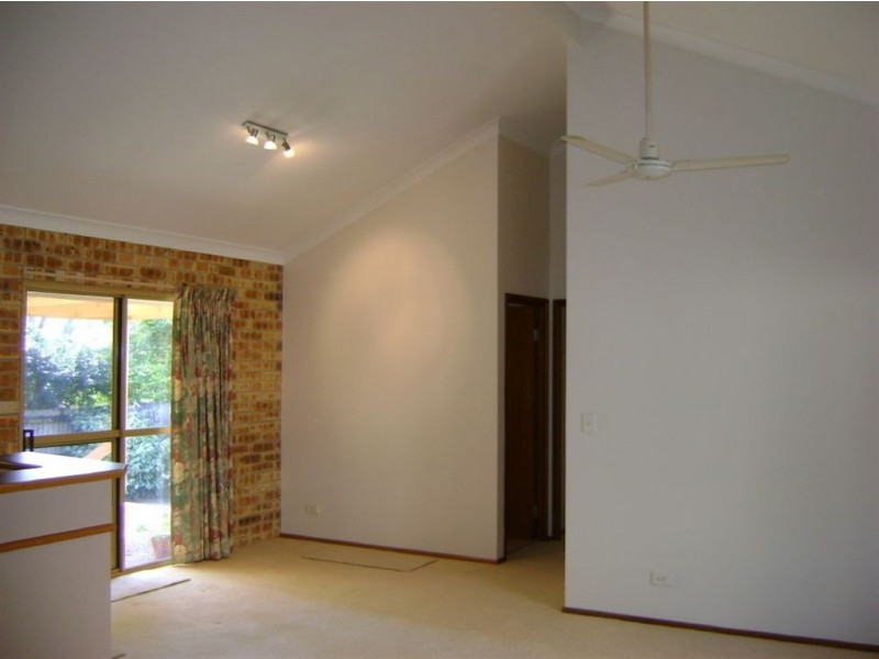 2/9 College Avenue, Southport QLD 4215