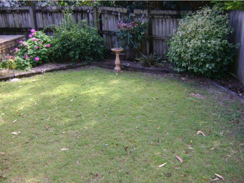 2/9 College Avenue, Southport QLD 4215