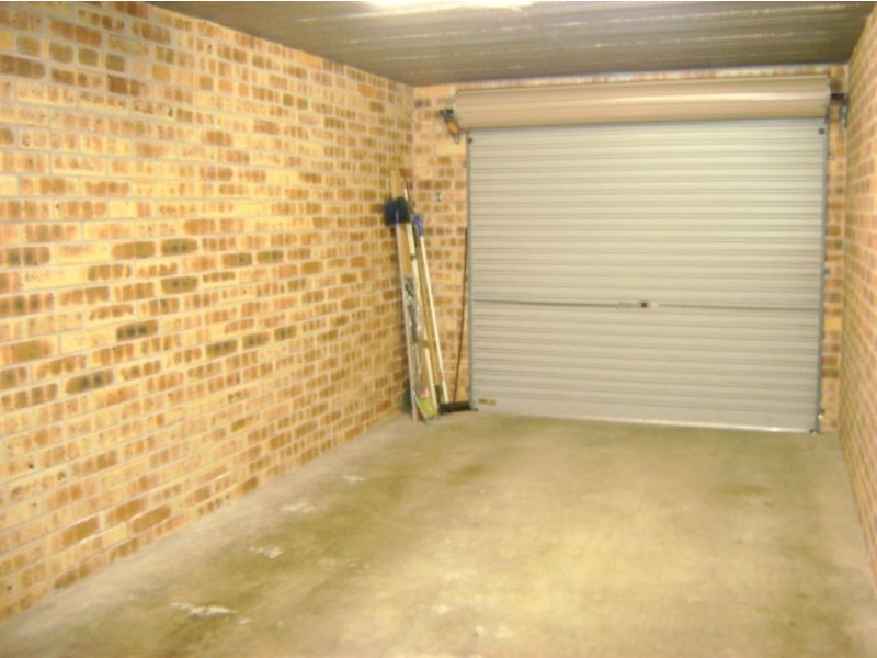 2/9 College Avenue, Southport QLD 4215