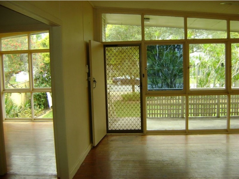 3 College Avenue, Southport QLD 4215