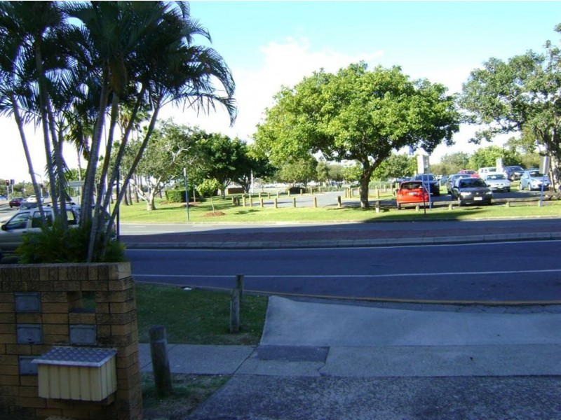 10/28 Marine Pde, Southport QLD 4215
