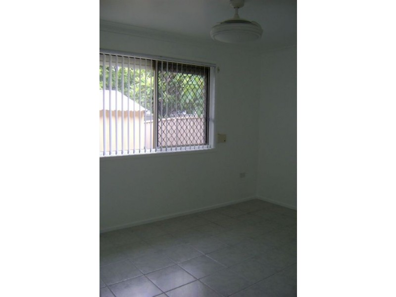 1/23 Gardiners Place, Southport QLD 4215