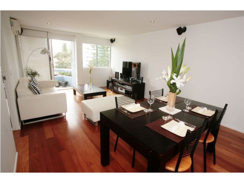 12/3 Old Burleigh Road, Surfers Paradise QLD 4217