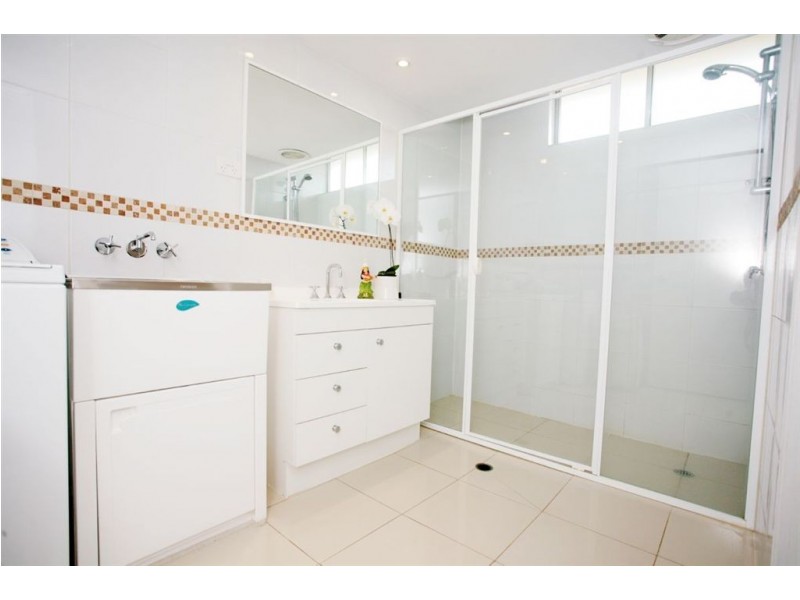 12/3 Old Burleigh Road, Surfers Paradise QLD 4217