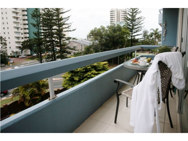 12/3 Old Burleigh Road, Surfers Paradise QLD 4217
