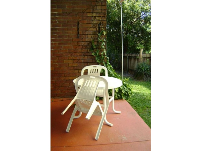 1/4 Rose Street, Southport QLD 4215