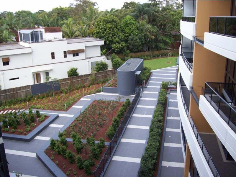 801/2 “Portia” Aqua St, Southport QLD 4215