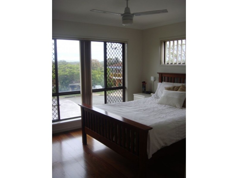 7 Ikana Ct, Southport QLD 4215