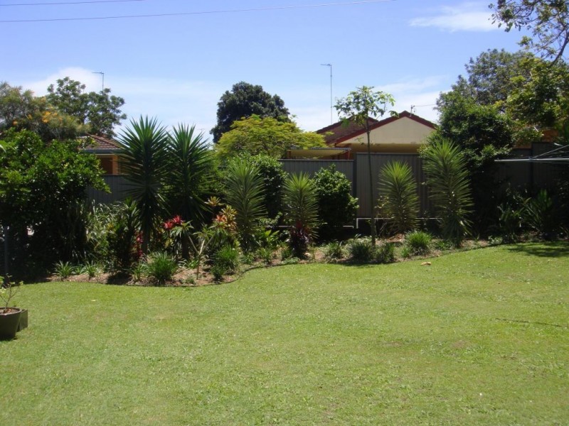 7 Ikana Ct, Southport QLD 4215