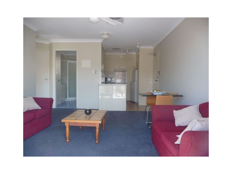 12/103 Frank Street, Labrador QLD 4215