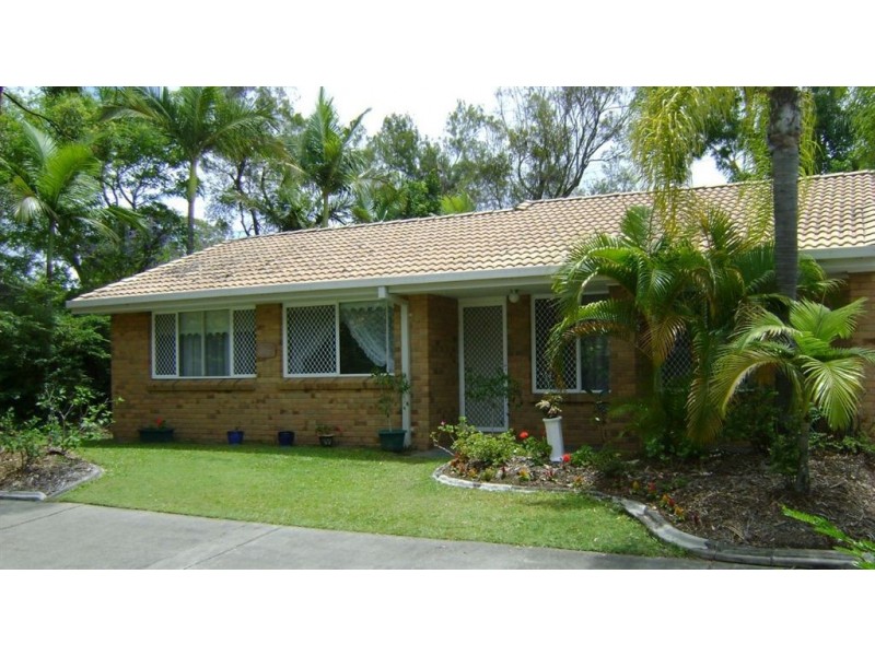 82/33 Edmund Rice Drive, Southport QLD 4215