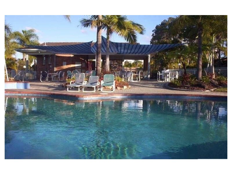 82/33 Edmund Rice Drive, Southport QLD 4215