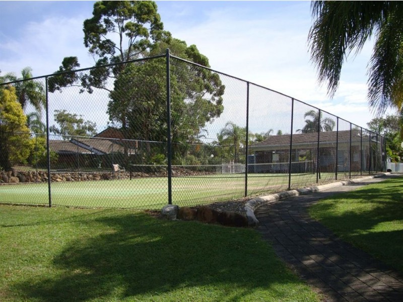 82/33 Edmund Rice Drive, Southport QLD 4215