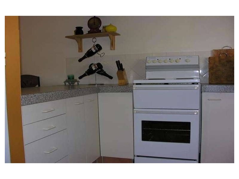 2/9 Martin Street, Nerang QLD 4211