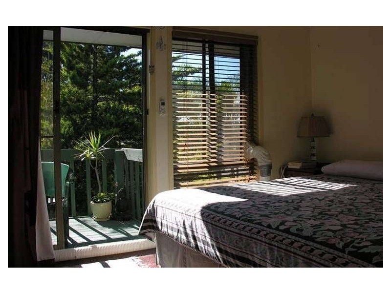 2/9 Martin Street, Nerang QLD 4211