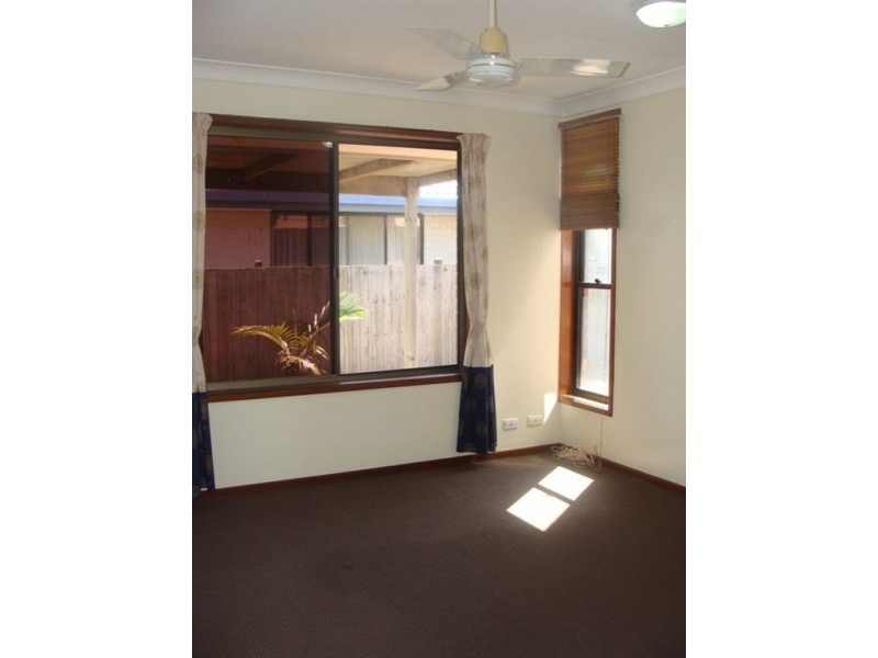 1/9 Royal Palm Court, Southport QLD 4215