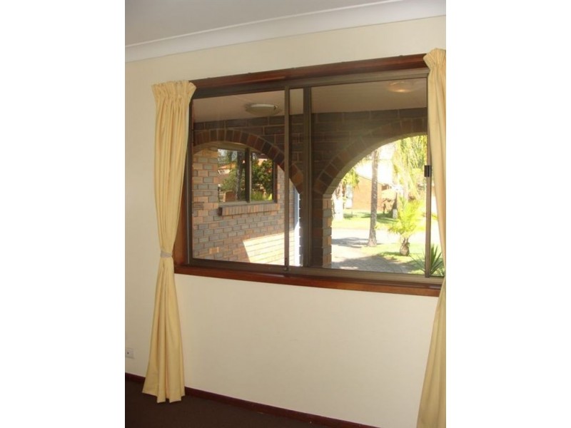 1/9 Royal Palm Court, Southport QLD 4215