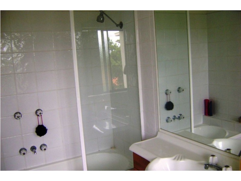 5/1 Gentian Drive, Arundel QLD 4214