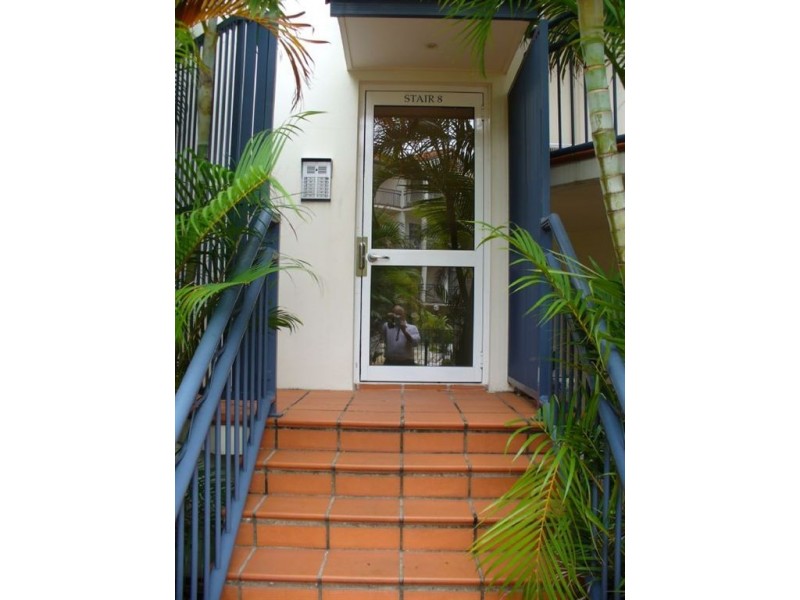 18/148 Marine Parade, Southport QLD 4215