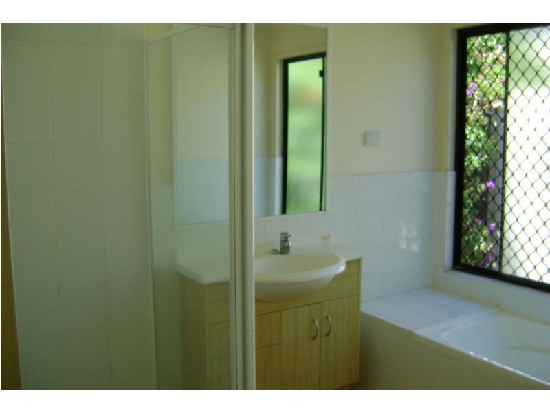 3/101 Eugaree, Southport QLD 4215