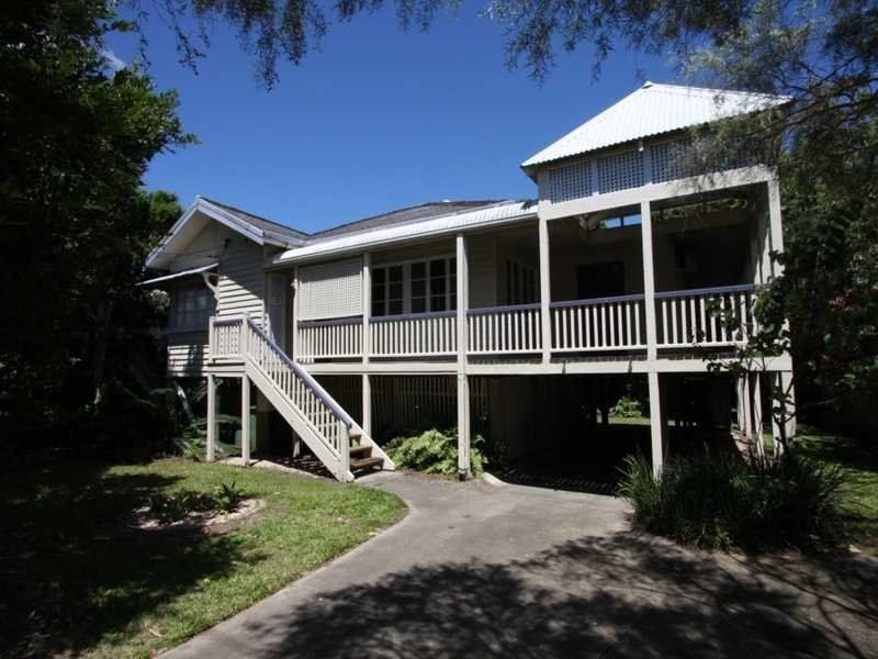 7 Ward Street, Southport QLD 4215