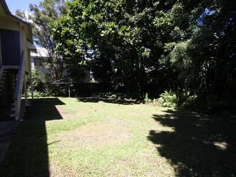 7 Ward Street, Southport QLD 4215