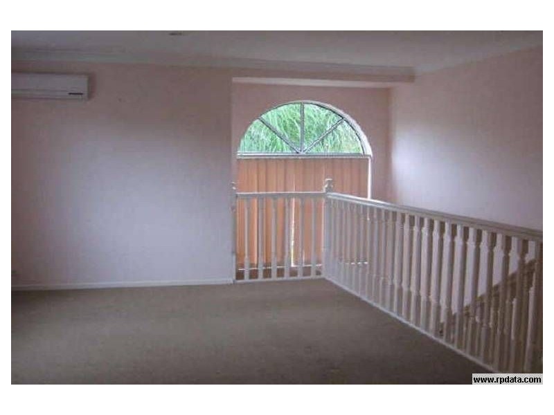 5b/30 Government Road, Labrador QLD 4215