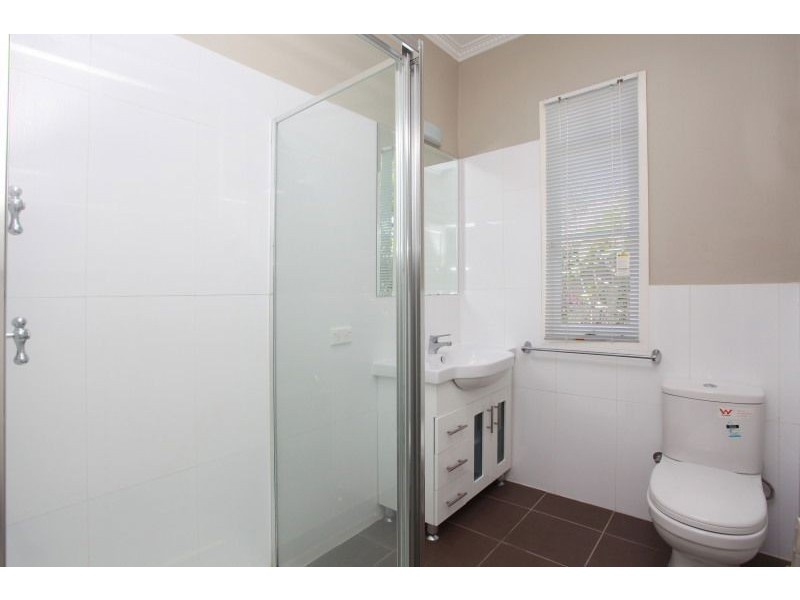 52 Bauer Street, Southport QLD 4215