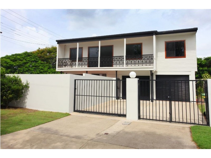 5 Pacific Boulevard, Broadbeach Waters QLD 4218