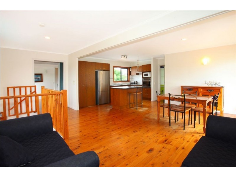 5 Pacific Boulevard, Broadbeach Waters QLD 4218