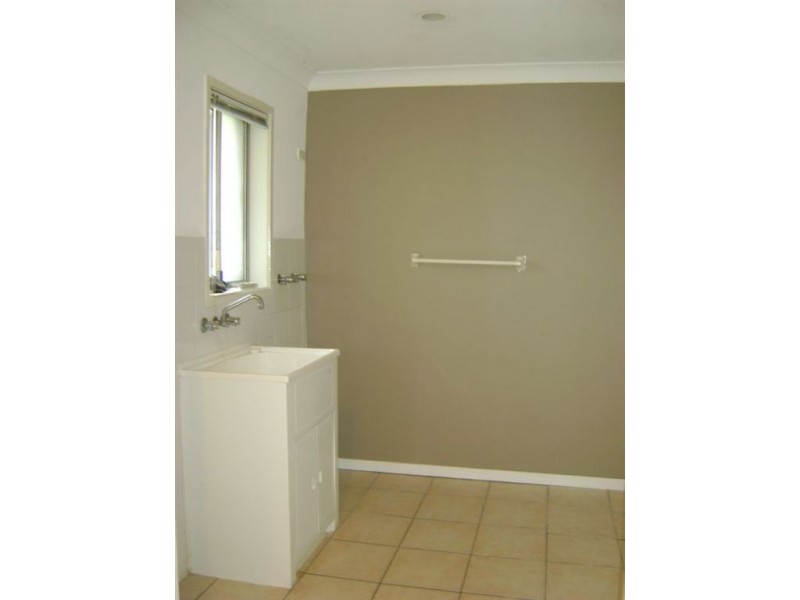 2/4 Ellen Street, Southport QLD 4215