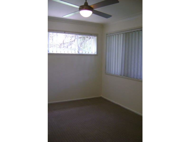 2/4 Ellen Street, Southport QLD 4215