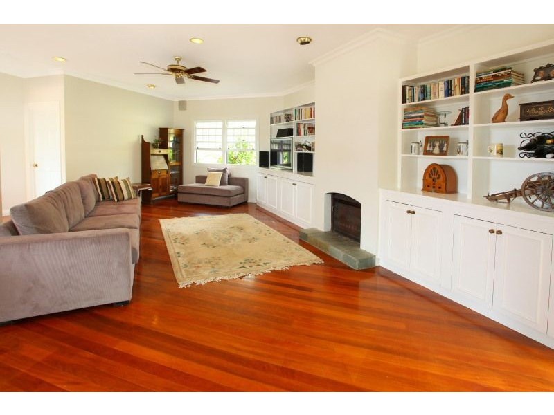 72 Castle Hill Drive, Gaven QLD 4211