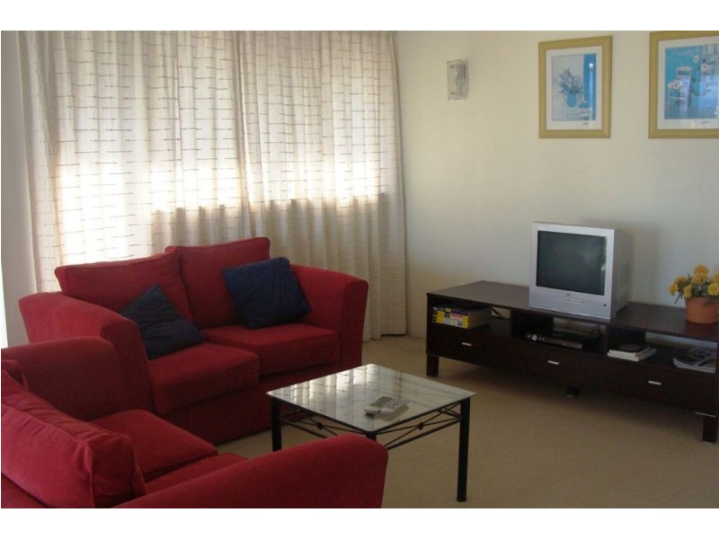 15C/10 Marine Parade, Southport QLD 4215