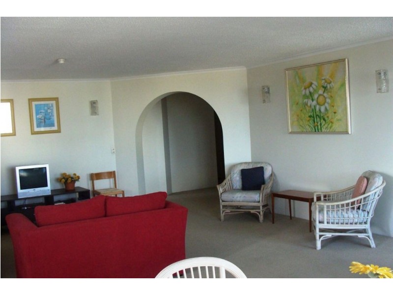 15C/10 Marine Parade, Southport QLD 4215