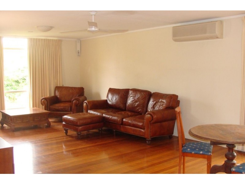11 Maxwell Brown Drive, Southport QLD 4215