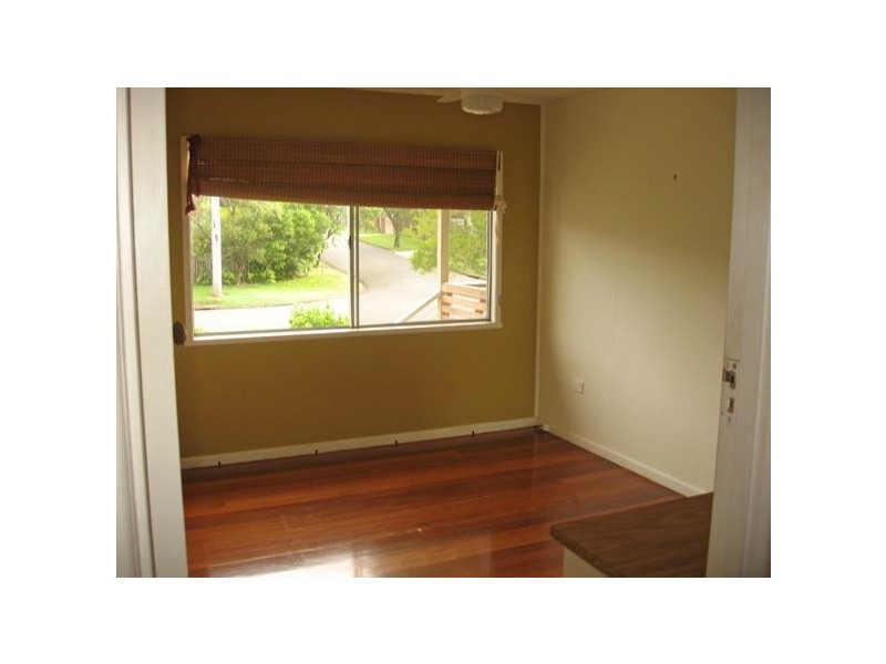 11 Birtwistle Street, Southport QLD 4215