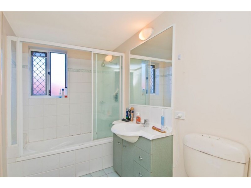 10/148 Marine Parade, Southport QLD 4215