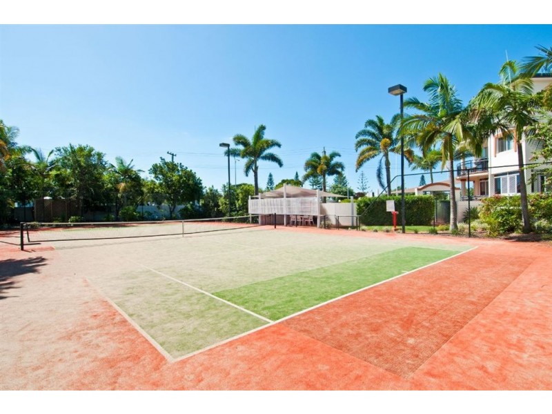 10/148 Marine Parade, Southport QLD 4215